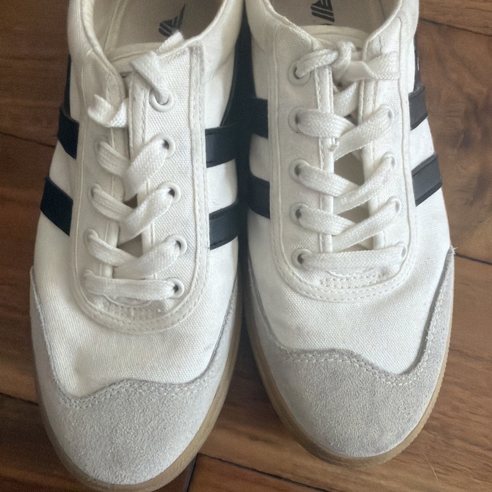 Gola Badminton Sz 8 Casual Canvas Sneakers in Off White Black Canvas Gum Retro - Picture 2 of 7